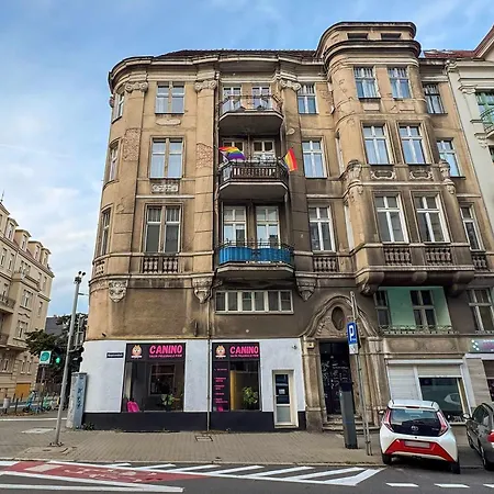 Apartment Family With Balcony Near Mtp By Renters Posen